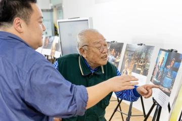 충청남도스마트돌봄사업단, AI 기술로 만든 동화자서전 전시 개최