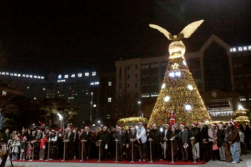 백석대·백석문화대, 크리스마스 트리 점등식